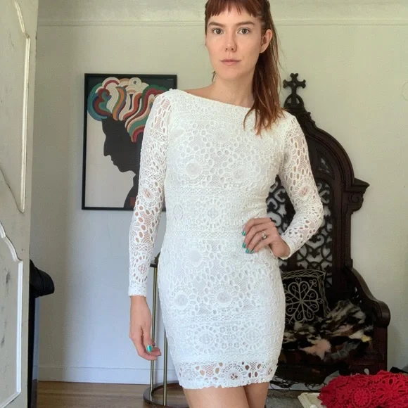 Nightcap Dresses | Nightcap White Lace Body Con Long Sleeved Mini Dress Xs | Color: White | Size: Xs | Amandalunt's Closet